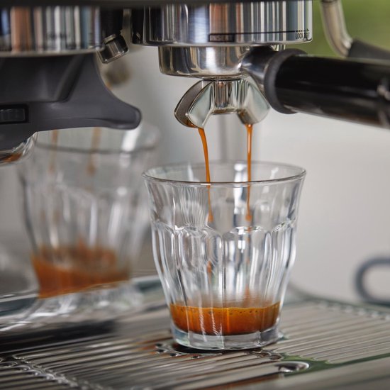 Sage the Barista Express Brushed Stainless Steel — frontaanzicht